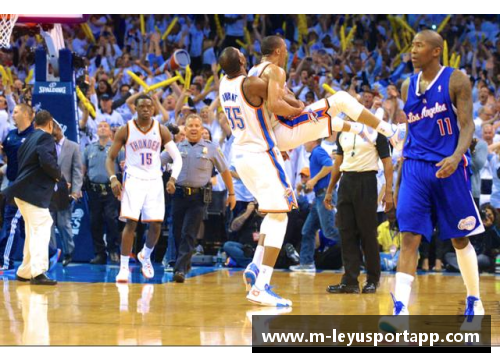 NBA直播：雷霆vs热火对决，谁能掀起火花？